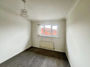 Bedroom- click for photo gallery
